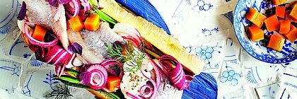 Ein Fischbrötchen mit Matjes - til artiklen 'Matjes international: Meget mere end en fiskesandwich'