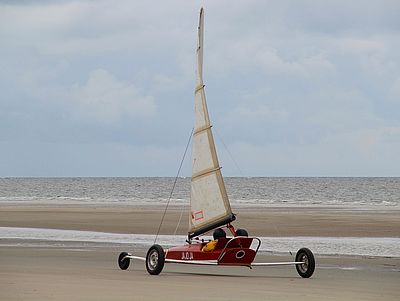 Beach sailing in St. Peter Ording